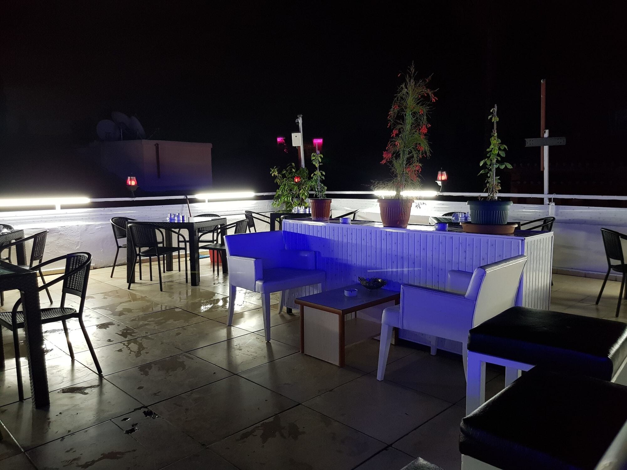 Otel Paradise Kaleici 2*